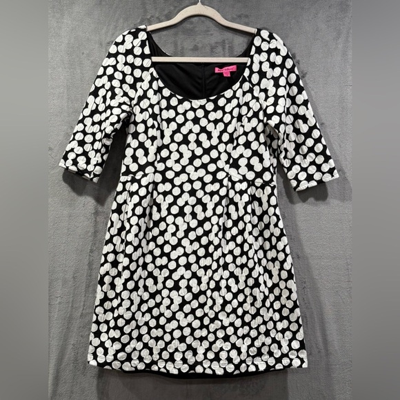 Betsey Johnson Dresses & Skirts - Betsy Johnson Black White Polka Dot 3/4 Sleeve Above Knee Dress Pockets Size 10